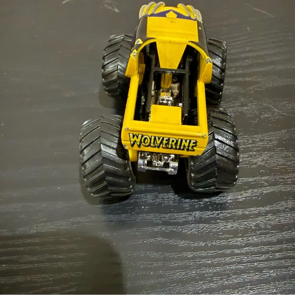 Hot Wheels Marvel Wolverine Monster Truck Yellow Blue Diecast Toy‎ Kids